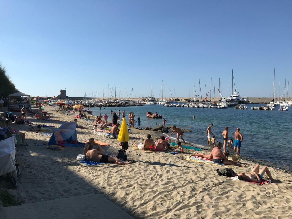 Appartamento Lungomare مارتْشانا مارينا المظهر الخارجي الصورة