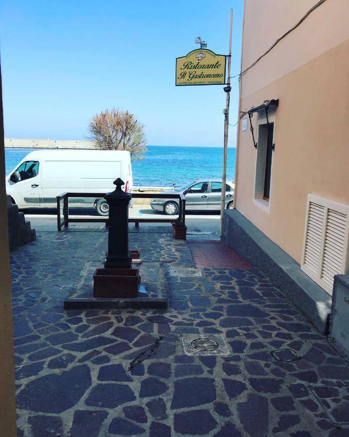 Appartamento Lungomare مارتْشانا مارينا المظهر الخارجي الصورة